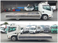 日野デュトロ平ボディ小型（2t・3t）[写真06]