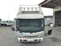 日野デュトロ平ボディ小型（2t・3t）[写真09]