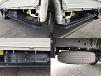 日野デュトロ平ボディ小型（2t・3t）[写真13]