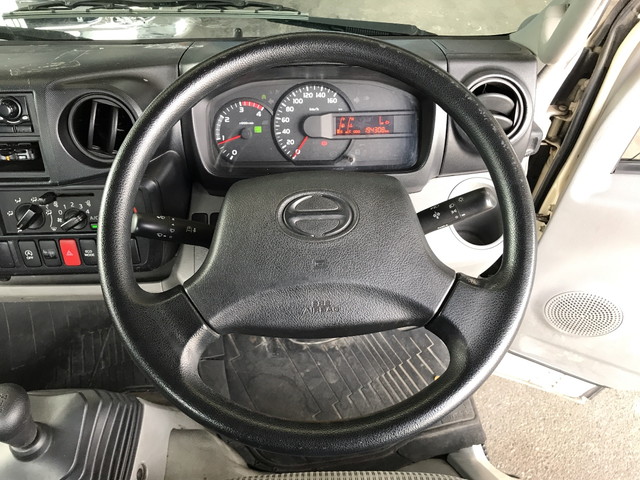 日野デュトロ平ボディ小型（2t・3t）[写真31]