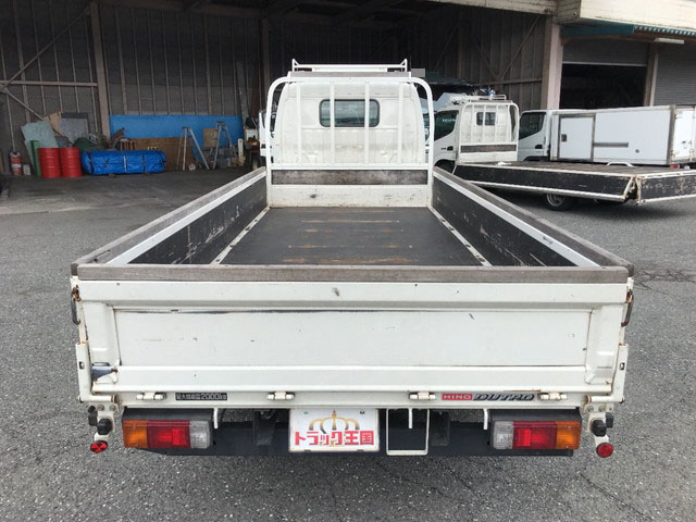 日野デュトロ平ボディ小型（2t・3t）[写真07]