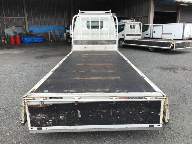 日野デュトロ平ボディ小型（2t・3t）[写真08]