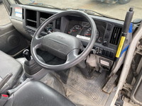 いすゞエルフ高所作業車小型（2t・3t）[写真28]