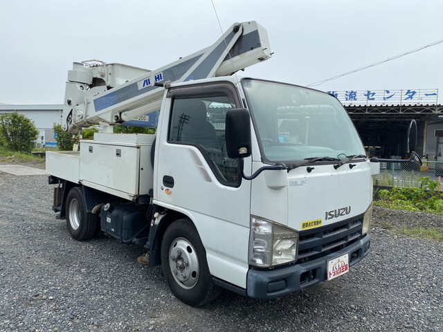 いすゞエルフ高所作業車小型（2t・3t）[写真03]