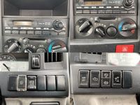 いすゞエルフ高所作業車小型（2t・3t）[写真33]