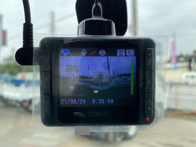 いすゞエルフ高所作業車小型（2t・3t）[写真35]