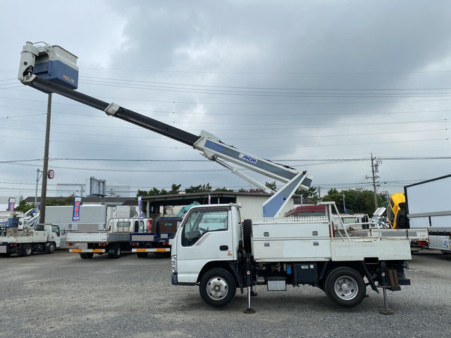 いすゞエルフ高所作業車小型（2t・3t）[写真05]