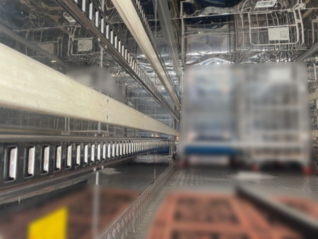 いすゞエルフアルミバン小型（2t・3t）[写真08]