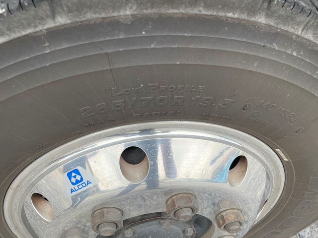 日野レンジャーアルミブロック増トン（6t・8t）[写真07]