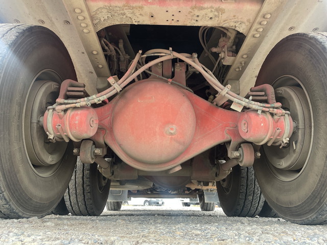 いすゞギガダンプ大型（10t）[写真23]