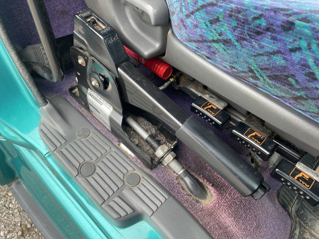 いすゞギガダンプ大型（10t）[写真32]