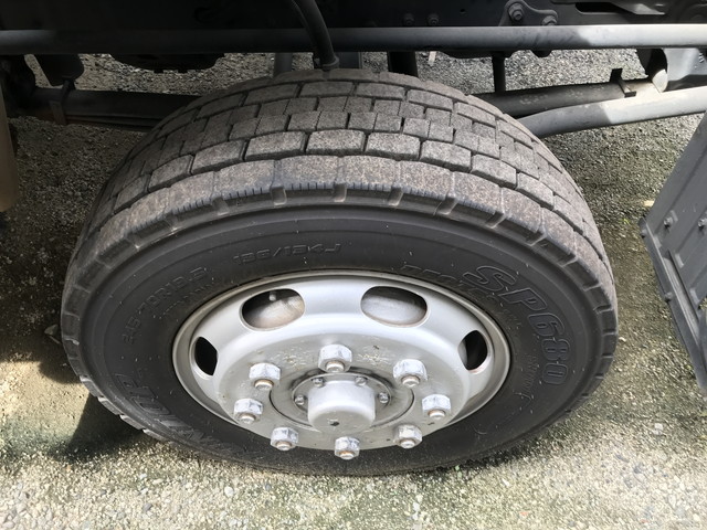 日野プロフィアアルミウイング大型（10t）[写真11]