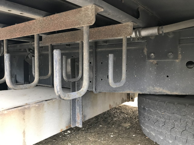 日野プロフィアアルミウイング大型（10t）[写真12]