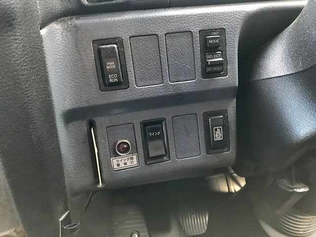 日野プロフィアアルミウイング大型（10t）[写真25]