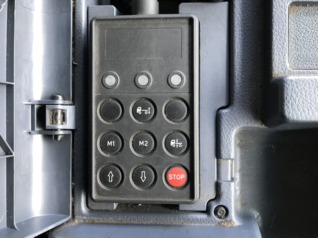 日野プロフィアアルミウイング大型（10t）[写真29]