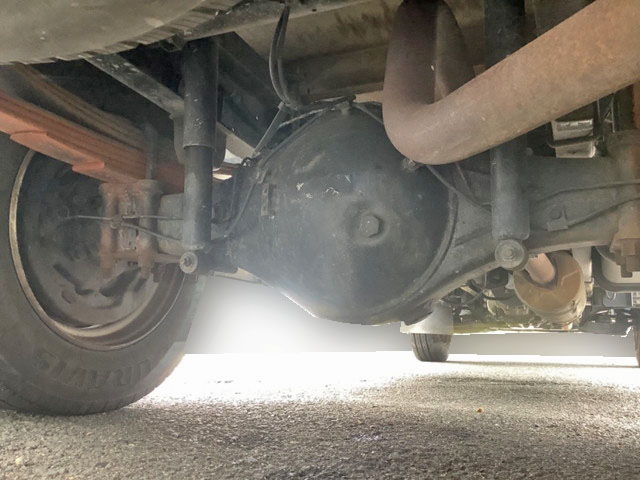 三菱ふそうキャンター平ボディ小型（2t・3t）[写真15]