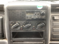 三菱ふそうキャンター平ボディ小型（2t・3t）[写真26]