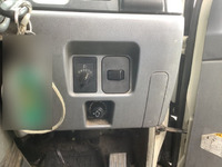 三菱ふそうキャンター平ボディ小型（2t・3t）[写真27]