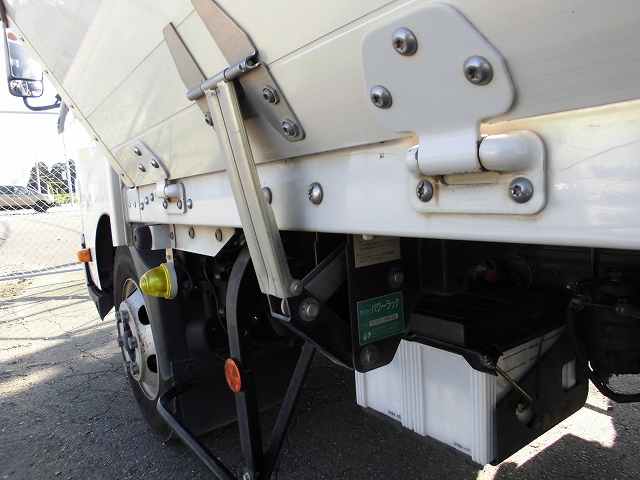 日野デュトロアルミウイング小型（2t・3t）[写真25]