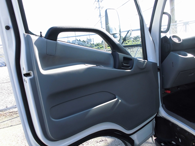 日野デュトロアルミウイング小型（2t・3t）[写真34]