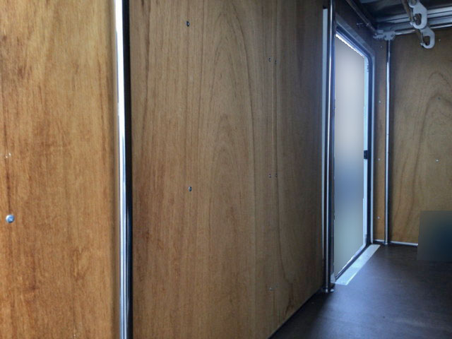 トヨタトヨエースパネルバン小型（2t・3t）[写真04]