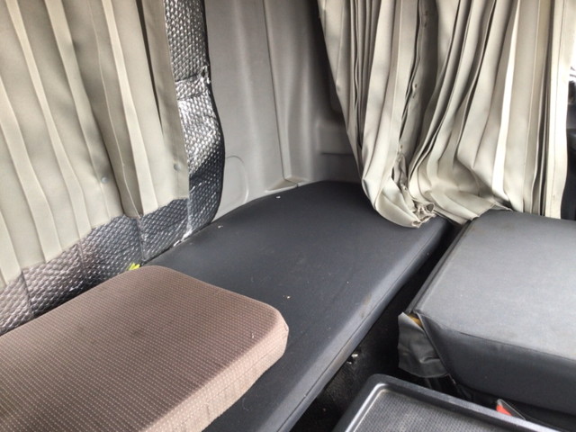 日野レンジャークレーン3段中型（4t）[写真16]