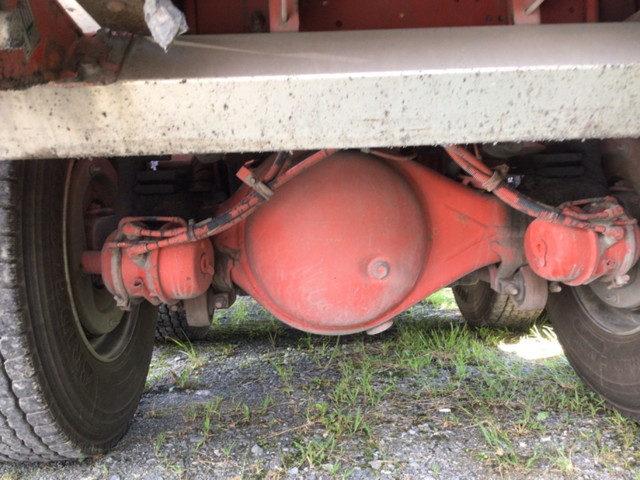 いすゞギガダンプ大型（10t）[写真16]