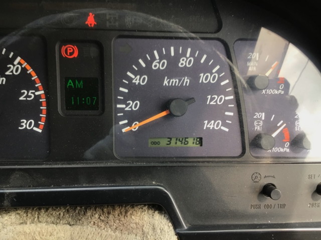 いすゞギガダンプ大型（10t）[写真20]