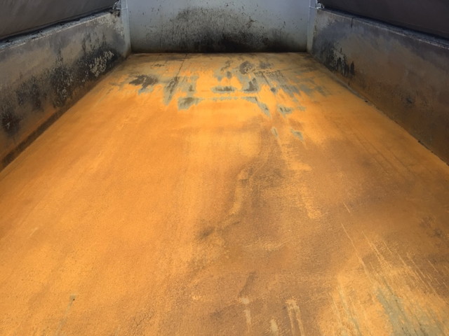 いすゞギガダンプ大型（10t）[写真04]