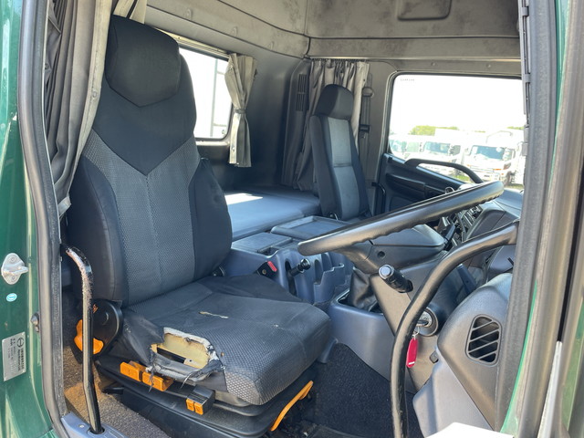 日野プロフィアトレーラーヘッド（トラクターヘッド）大型（10t）[写真26]