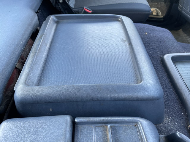 日野プロフィアトレーラーヘッド（トラクターヘッド）大型（10t）[写真33]