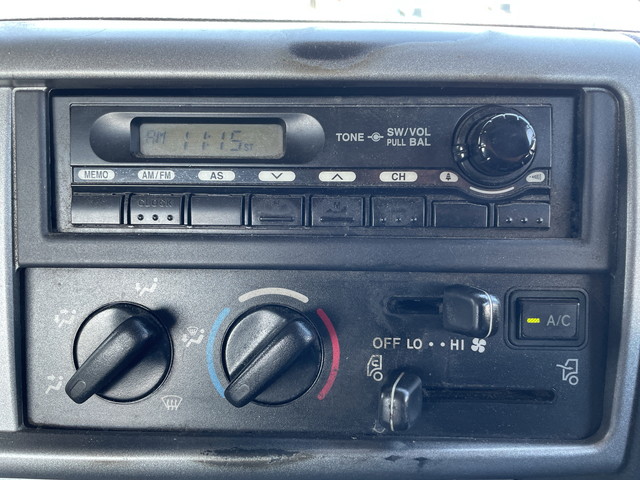 日野プロフィアトレーラーヘッド（トラクターヘッド）大型（10t）[写真35]