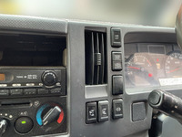 いすゞエルフパネルバン小型（2t・3t）[写真36]