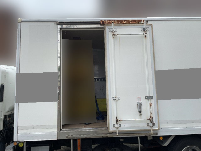 いすゞエルフパネルバン小型（2t・3t）[写真07]