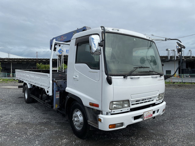 いすゞフォワードクレーン4段中型（4t）[写真03]