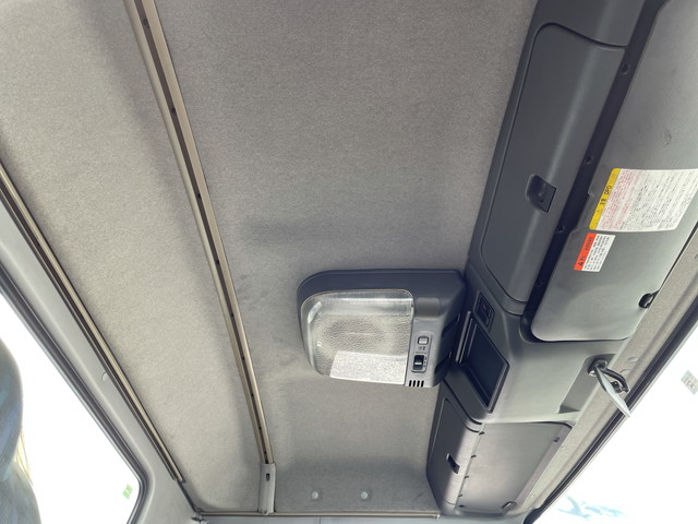 いすゞフォワードクレーン4段中型（4t）[写真32]