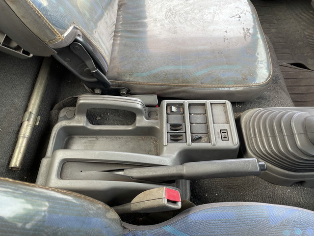 いすゞフォワードクレーン4段中型（4t）[写真35]