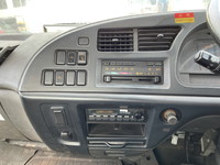 いすゞフォワードクレーン4段中型（4t）[写真36]