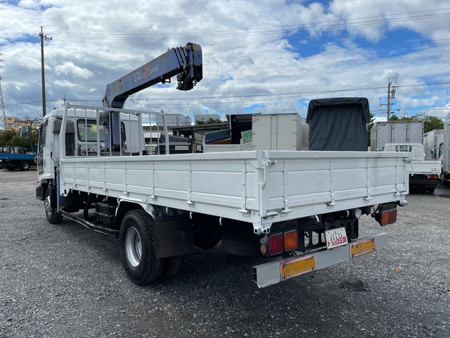 いすゞフォワードクレーン4段中型（4t）[写真04]