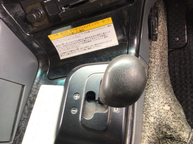 三菱ふそうスーパーグレートトレーラーヘッド（トラクターヘッド）大型（10t）[写真16]