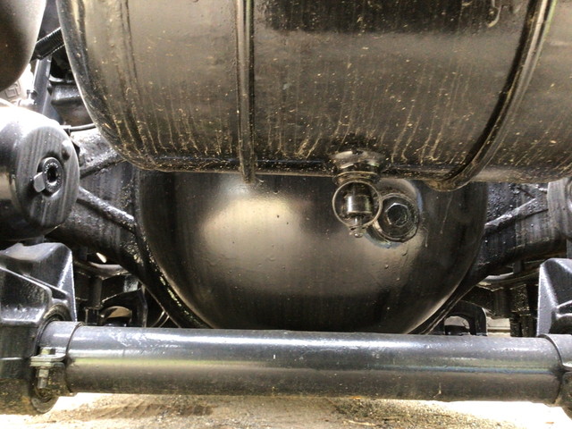 三菱ふそうスーパーグレートトレーラーヘッド（トラクターヘッド）大型（10t）[写真12]