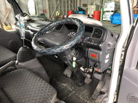 いすゞエルフクレーン6段小型（2t・3t）[写真34]