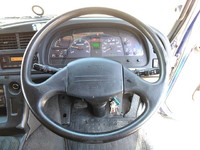 いすゞギガアルミウイング大型（10t）[写真38]