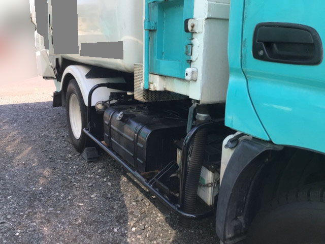 日野デュトロパッカー車（塵芥車）小型（2t・3t）[写真03]