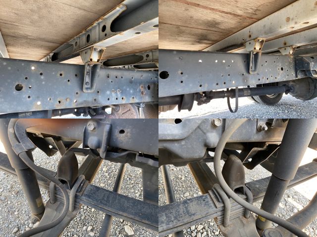 日野デュトロ平ボディ小型（2t・3t）[写真18]