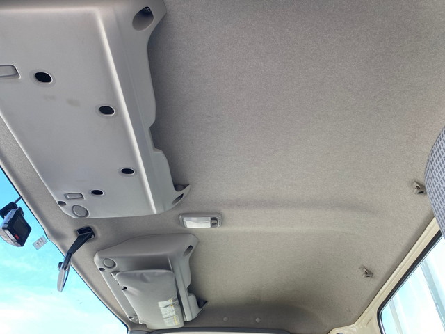 日野デュトロ平ボディ小型（2t・3t）[写真30]