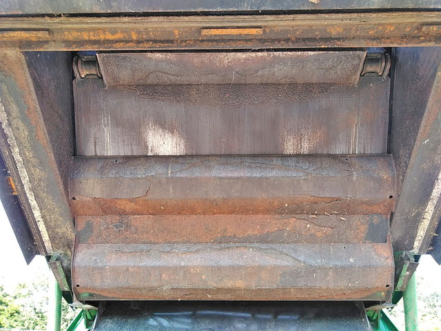 いすゞエルフパッカー車（塵芥車）小型（2t・3t）[写真13]