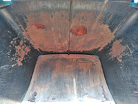 いすゞエルフパッカー車（塵芥車）小型（2t・3t）[写真14]