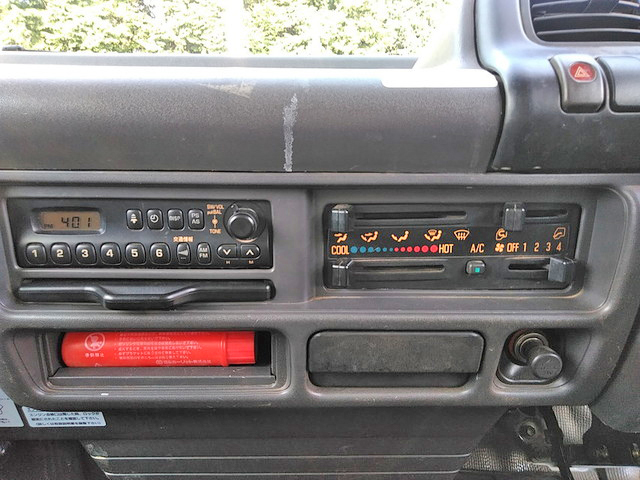 いすゞエルフパッカー車（塵芥車）小型（2t・3t）[写真36]