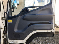 三菱ふそうキャンター平ボディ小型（2t・3t）[写真16]